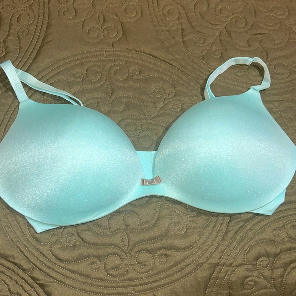 Victoria’s Secret push-up bra